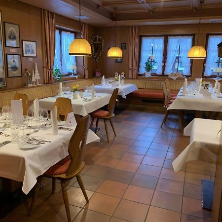 Gasthof Hotel Engel 시몬스발드 외부 사진