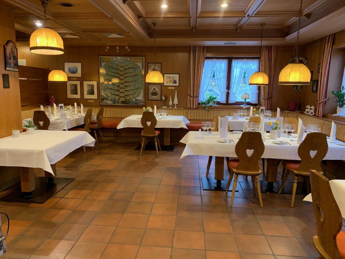 Gasthof Hotel Engel 시몬스발드 외부 사진