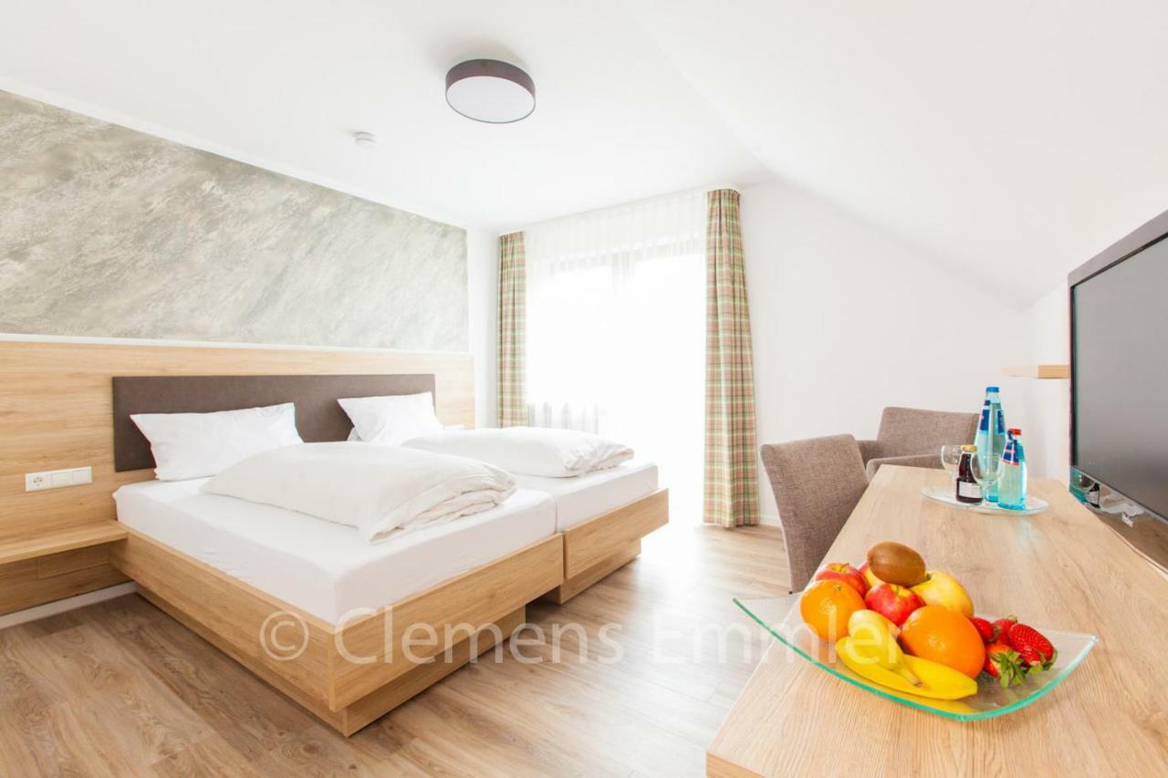 Gasthof Hotel Engel 시몬스발드 외부 사진